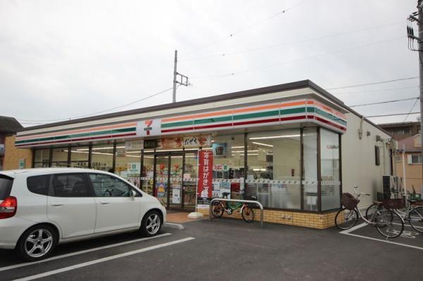 シャーメゾン千間台A(セブンイレブン)