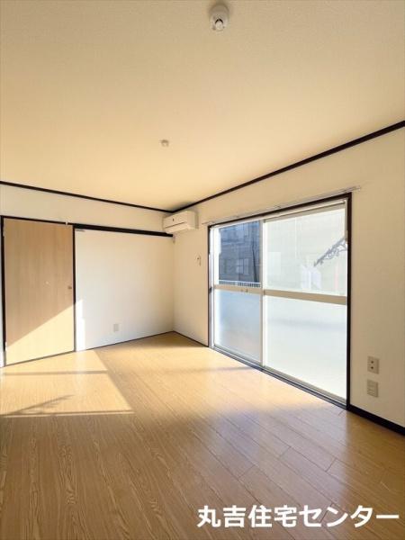 ライフタウニーＡ街区3号棟