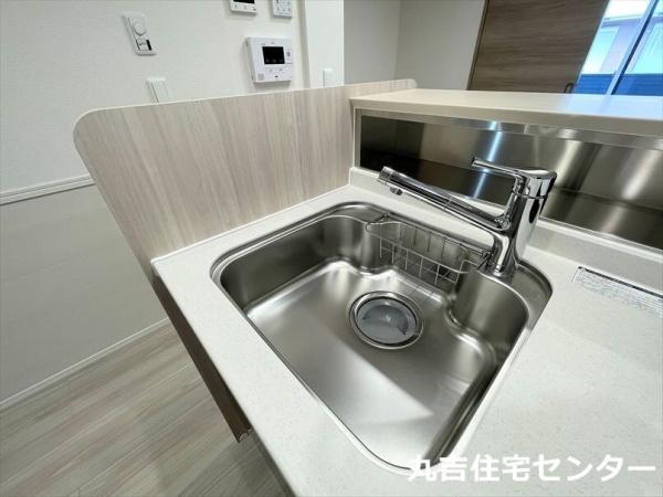 Ｄアヴァンス千間台東　Ａ棟