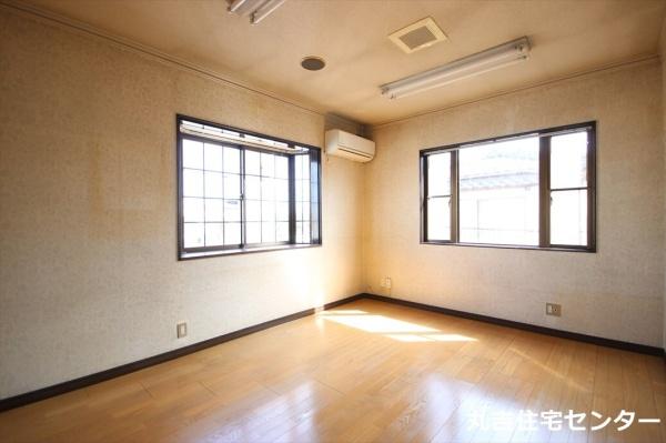三愛コーポ店舗