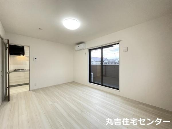 ブライトサム千間台西３