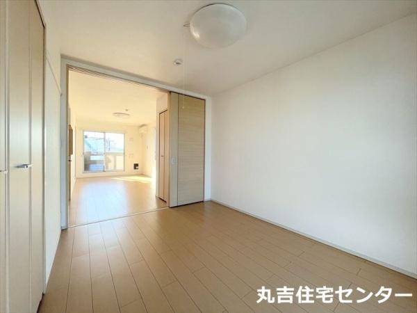 ランドロードU　E棟