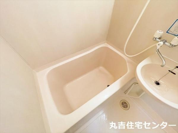 アパートメント1991(バス)