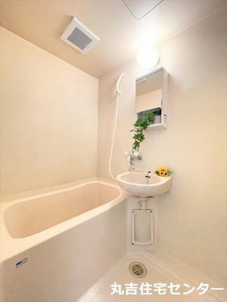 アパートメント1991(バス)