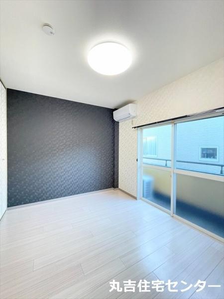 アパートメント1991(リビング)