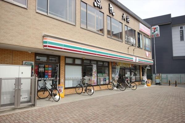 マンション正美(セブンイレブン)