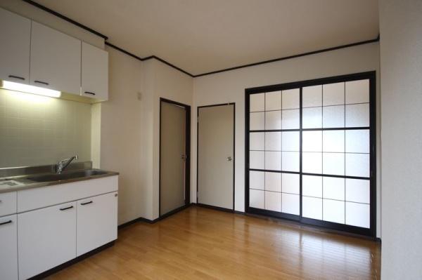 ロイヤルハイツウエハラＢ