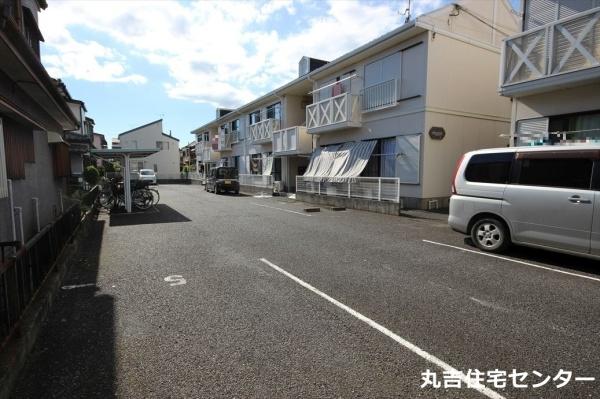 ロイヤルハイツウエハラＢ