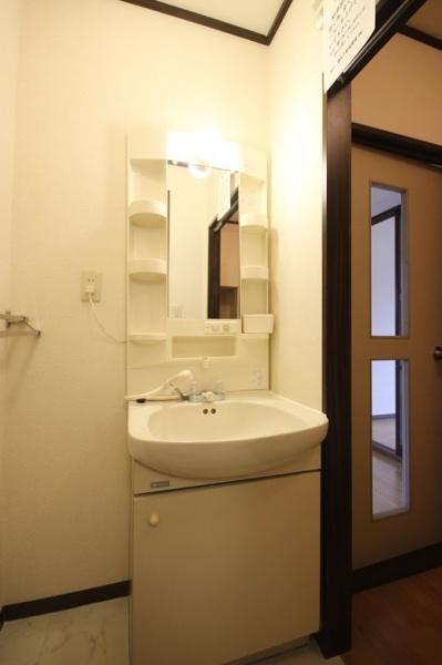 ロイヤルハイツウエハラＢ