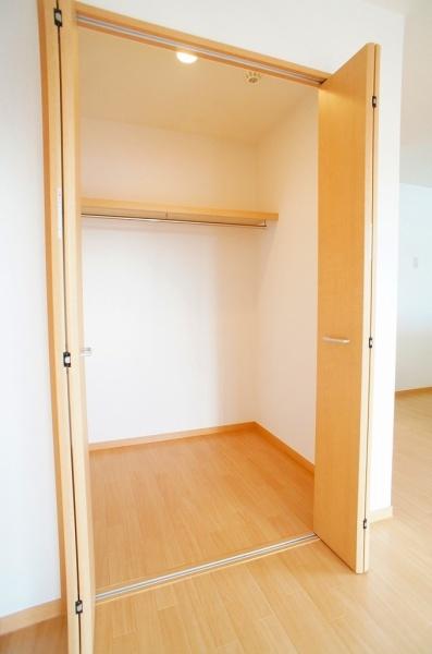 メゾンド　ジュネス