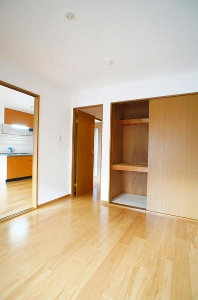 越谷市大字袋山のマンション