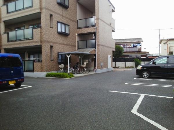 越谷市大字袋山のマンション