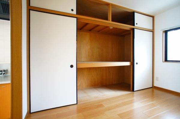 越谷市大字袋山のマンション