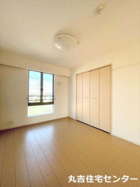 ランドロードU　E棟