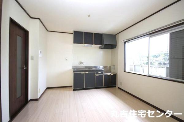 ライフタウニーＡ街区6号棟
