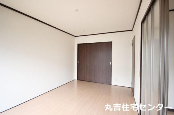 ライフタウニーＡ街区6号棟