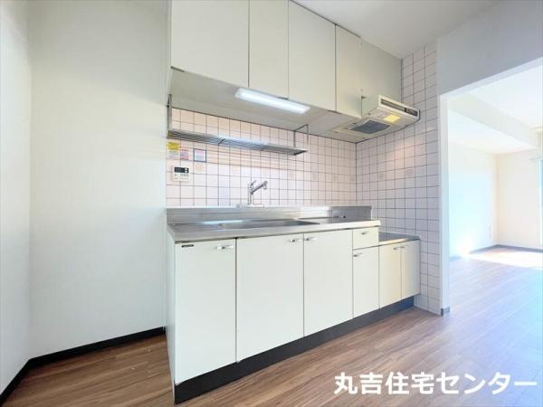 グランシャリオ千間台