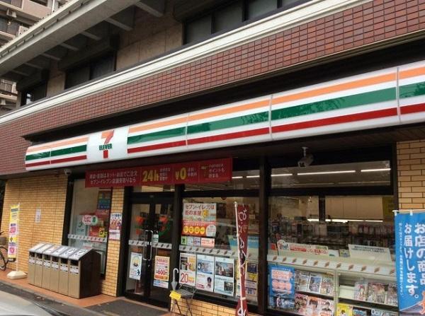 イセソラージュ(セブンイレブン春日部市粕壁東3丁目店)