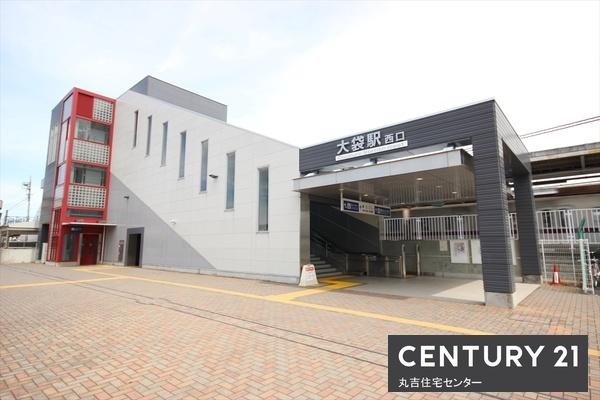 パルテア(大袋駅　西口)