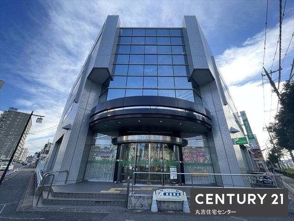 フォーラム千間台　２Ｆ(埼玉りそな銀行　せんげん台西口支店)