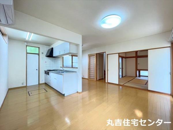 恩間住宅