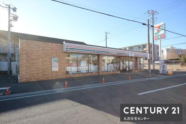 ドゥエリング北越谷(セブンイレブン　北越谷3丁目店)
