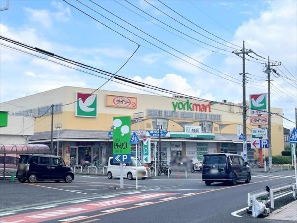 ベルフレージュＡ(ヨークマート越谷赤山店)
