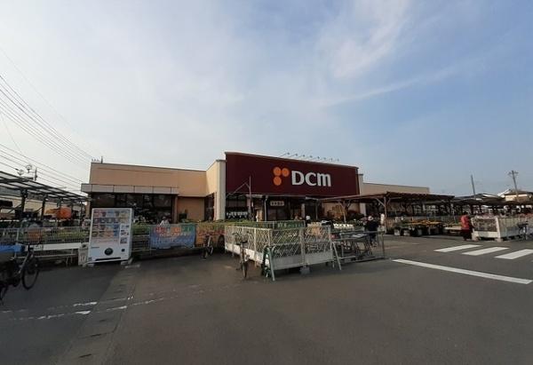 雨野ビル(DCM春日部店)