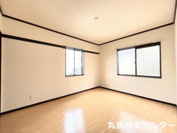 ライフタウニーＢ街区６号棟