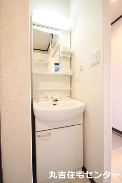 ライフタウニーＢ街区６号棟