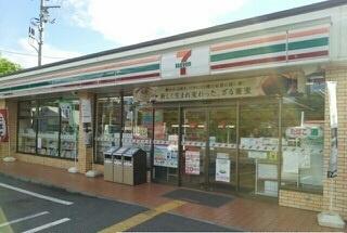 パークサイドオークマ(セブンイレブン蒲生寿町店)
