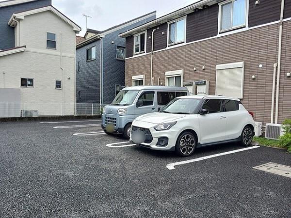 春日部市豊町２丁目のアパート