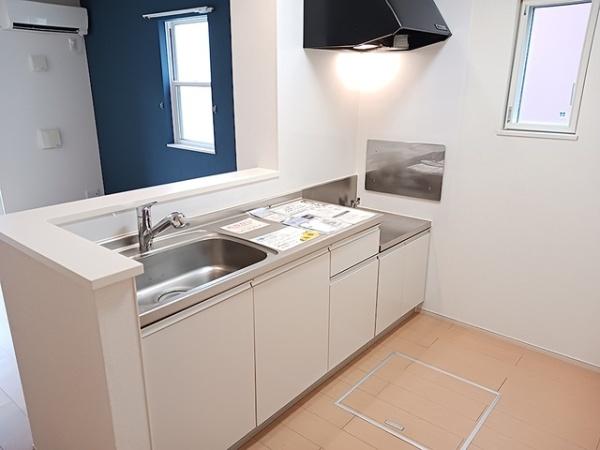 春日部市豊町２丁目のアパート