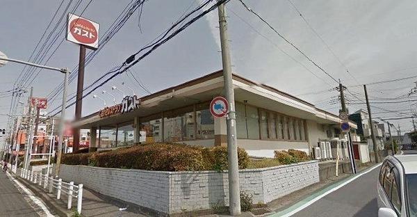 エステート北小金Ｄ棟(ガスト北小金店)