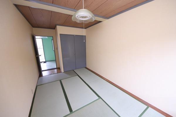 小金原ハイム1号棟