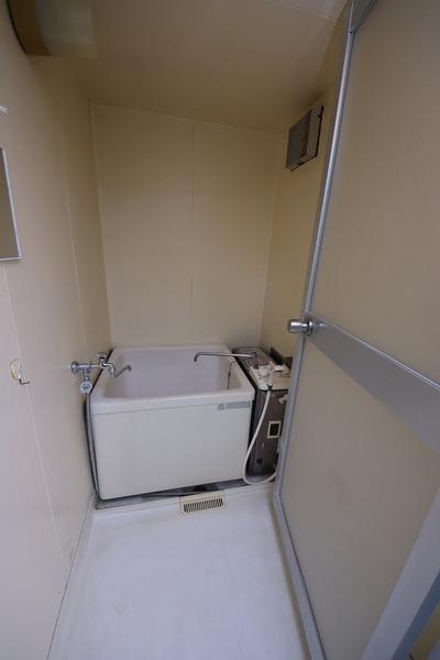 小金原ハイム1号棟