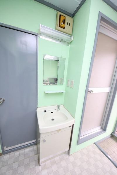 小金原ハイム1号棟