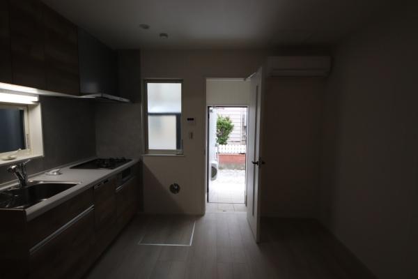 松戸市小金のアパート