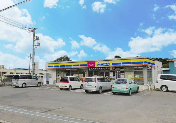 新逆井戸建(ミニストップ柏逆井店)