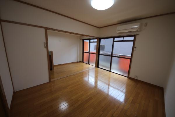 とりとん