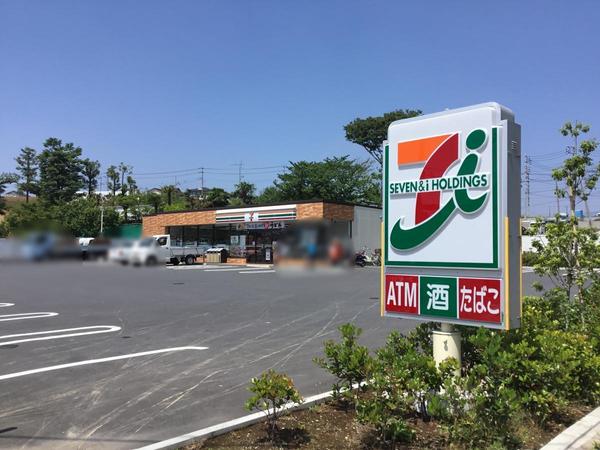 マンション西川端(セブンイレブン流山宮園1丁目店)