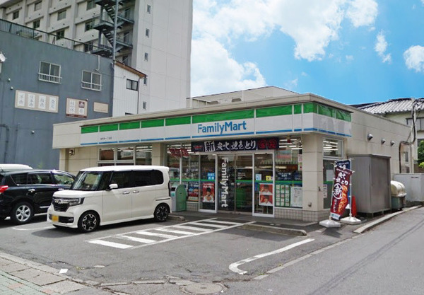 柏市中央1丁目のマンション(ファミリーマート柏中央一丁目店)