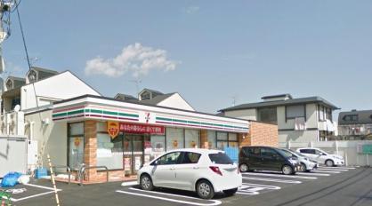 ヴェルシティヒルズ(セブンイレブン松戸千駄堀店)