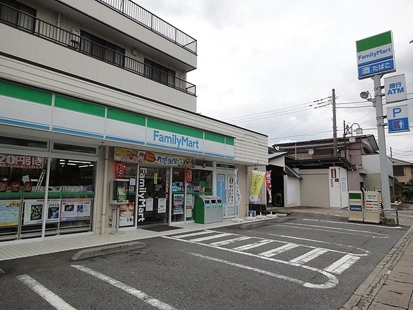 ヒルズフォート柏(ファミリーマートみどりや豊住店)