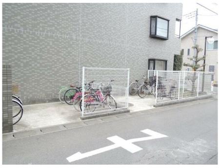 イーストパーク胡録台