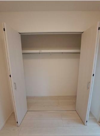 松戸市新松戸２丁目のアパート