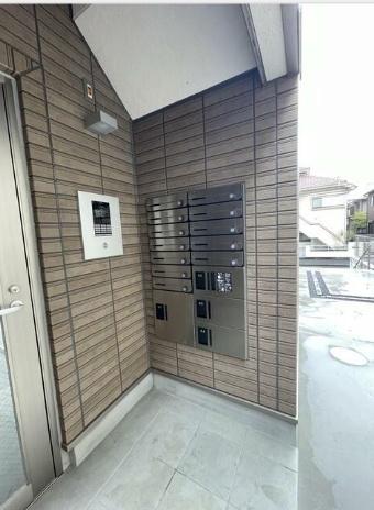 松戸市新松戸北２丁目のアパート