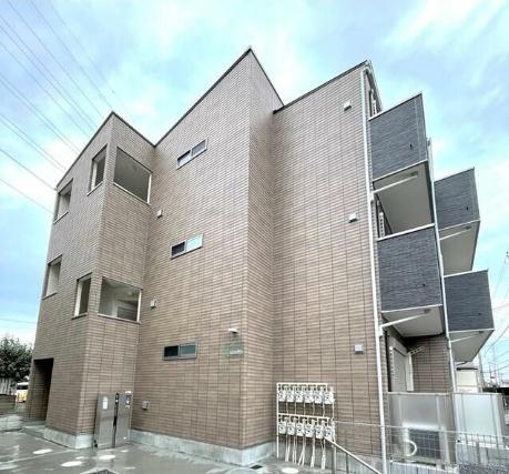 松戸市新松戸北２丁目のアパート
