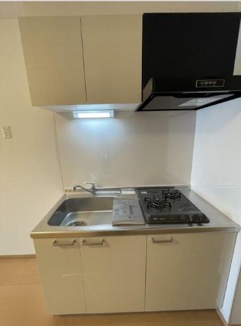 松戸市新松戸北２丁目のアパート