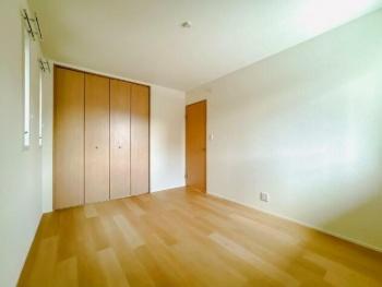 松戸市新松戸６丁目の貸家